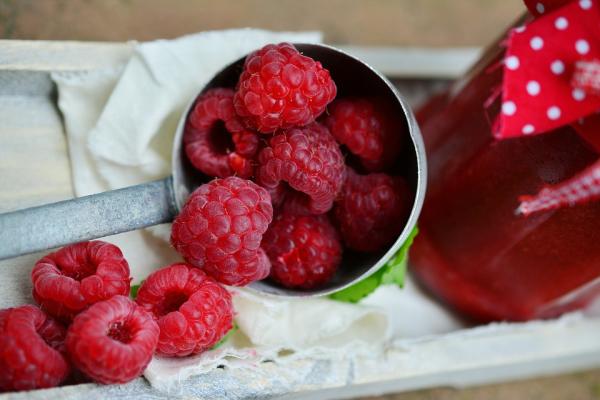 Are raspberries healthy? Yes, they are nutritious and delicious.